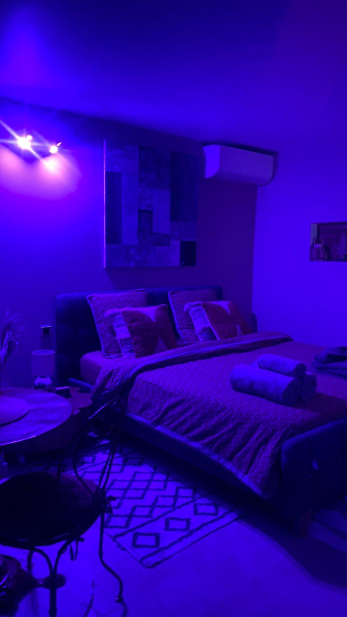 Le Cocoon Lodge Du Gapeau & Massage Solliès-Pont Eksteriør billede